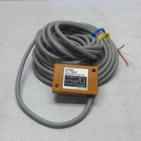 Omron TL-T2E2  Proximity Switch 5M Cable